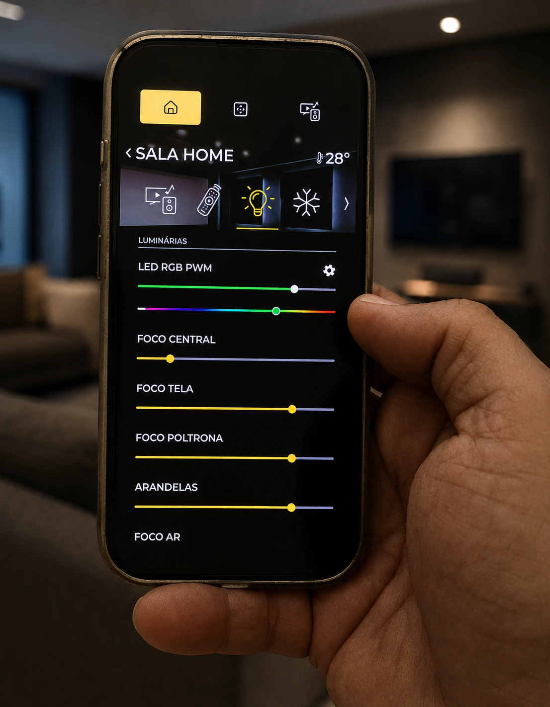 Aplicativo móvel controlando iluminação residencial